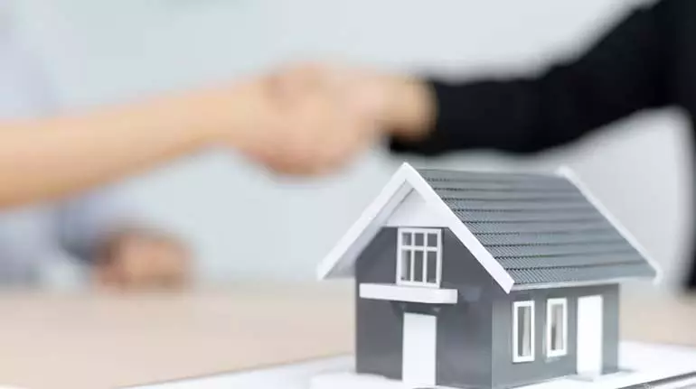 2025 की दूसरी तिमाही में संस्थागत रियल्टी निवेश में सालाना आधार पर 42% की गिरावट 2025 की दूसरी तिमाही में संस्थागत रियल्टी निवेश में सालाना आधार पर 42% की गिरावट