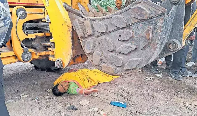 कांग्रेस सरकार का डेढ़ साल से चल रहा है तोड़फोड़ का राज कांग्रेस सरकार का डेढ़ साल से चल रहा है तोड़फोड़ का राज