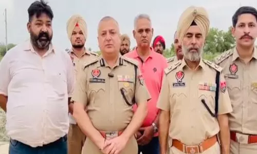 Punjab: अबोहर के व्यापारी की हत्या के दो आरोपी पुलिस मुठभेड़ में ढेर Punjab: अबोहर के व्यापारी की हत्या के दो आरोपी पुलिस मुठभेड़ में ढेर