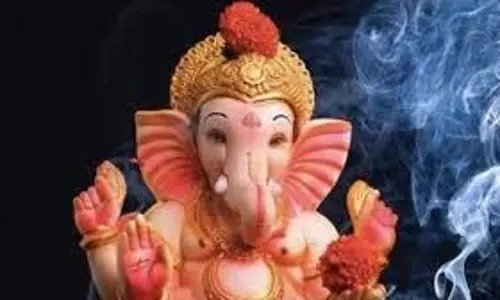 Ganesh Puja: पूजा के दौरान भगवान गणेश को न चढ़ाएं ये चीजें,वरना हो सकता है भारी नुकसान Ganesh Puja: पूजा के दौरान भगवान गणेश को न चढ़ाएं ये चीजें,वरना हो सकता है भारी नुकसान