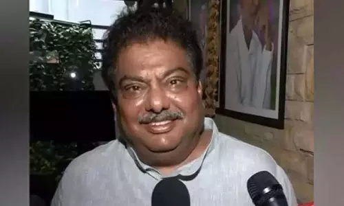 मंत्री MB पाटिल ने अभिनेता प्रकाश राज से कहा- अन्य राज्यों में भी भूमि अधिग्रहण का विरोध करें मंत्री MB पाटिल ने अभिनेता प्रकाश राज से कहा- अन्य राज्यों में भी भूमि अधिग्रहण का विरोध करें