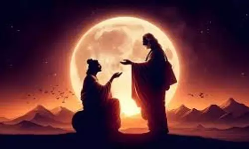 Guru Purnima 2025 Date: गुरु पूर्णिमा कल, जानें पूजा विधि और क्यों है गुरु का स्थान भगवान से भी ऊपर