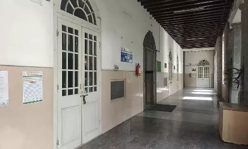 कर्मचारियों की सामूहिक छुट्टी: BBMP केंद्रीय और क्षेत्रीय कार्यालयों में सन्नाटा पसरा रहा कर्मचारियों की सामूहिक छुट्टी: BBMP केंद्रीय और क्षेत्रीय कार्यालयों में सन्नाटा पसरा रहा
