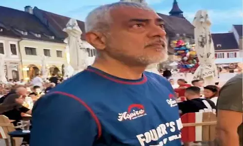 Ajit Kumar रोमानिया और बुल्गारिया की मोटरसाइकिल यात्रा पर निकले Ajit Kumar रोमानिया और बुल्गारिया की मोटरसाइकिल यात्रा पर निकले
