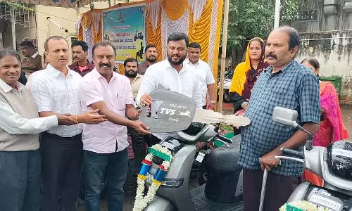 Karnataka : योजनाओं का लाभ उठाएँ Karnataka : योजनाओं का लाभ उठाएँ