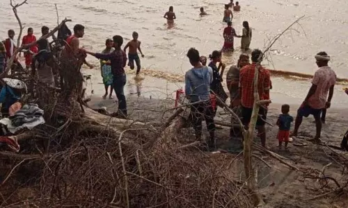 लुप्त होती भूमि: तटीय कटाव के साथ केंद्रपाड़ा की लड़ाई