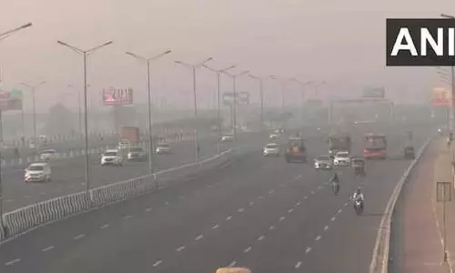 Delhi में पुराने वाहनों पर ईंधन प्रतिबंध 1 नवंबर तक स्थगित Delhi में पुराने वाहनों पर ईंधन प्रतिबंध 1 नवंबर तक स्थगित