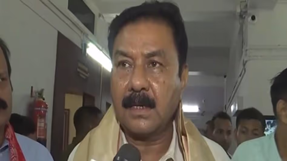 Assam में जमीनी स्तर पर शासन को बढ़ावा देने के लिए पंचायत अध्यक्षों के लिए