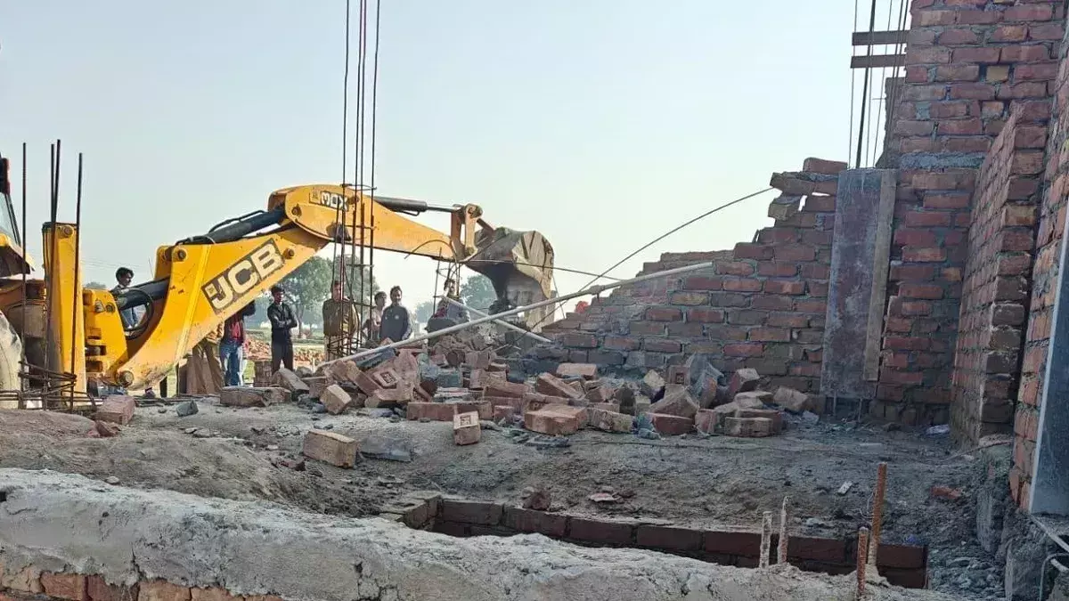 Lucknow: अवैध कॉलोनी मामले में केस्टो इंफ्रास्ट्रक्चर पर गंभीर आरोप Lucknow: अवैध कॉलोनी मामले में केस्टो इंफ्रास्ट्रक्चर पर गंभीर आरोप