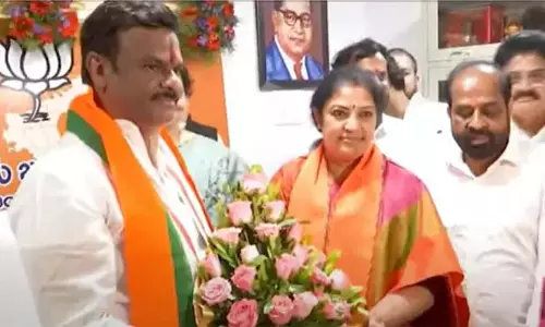 विजयवाड़ा लेनिन केंद्र का नाम बदला जाना चाहिए: भाजपा अध्यक्ष माधव विजयवाड़ा लेनिन केंद्र का नाम बदला जाना चाहिए: भाजपा अध्यक्ष माधव