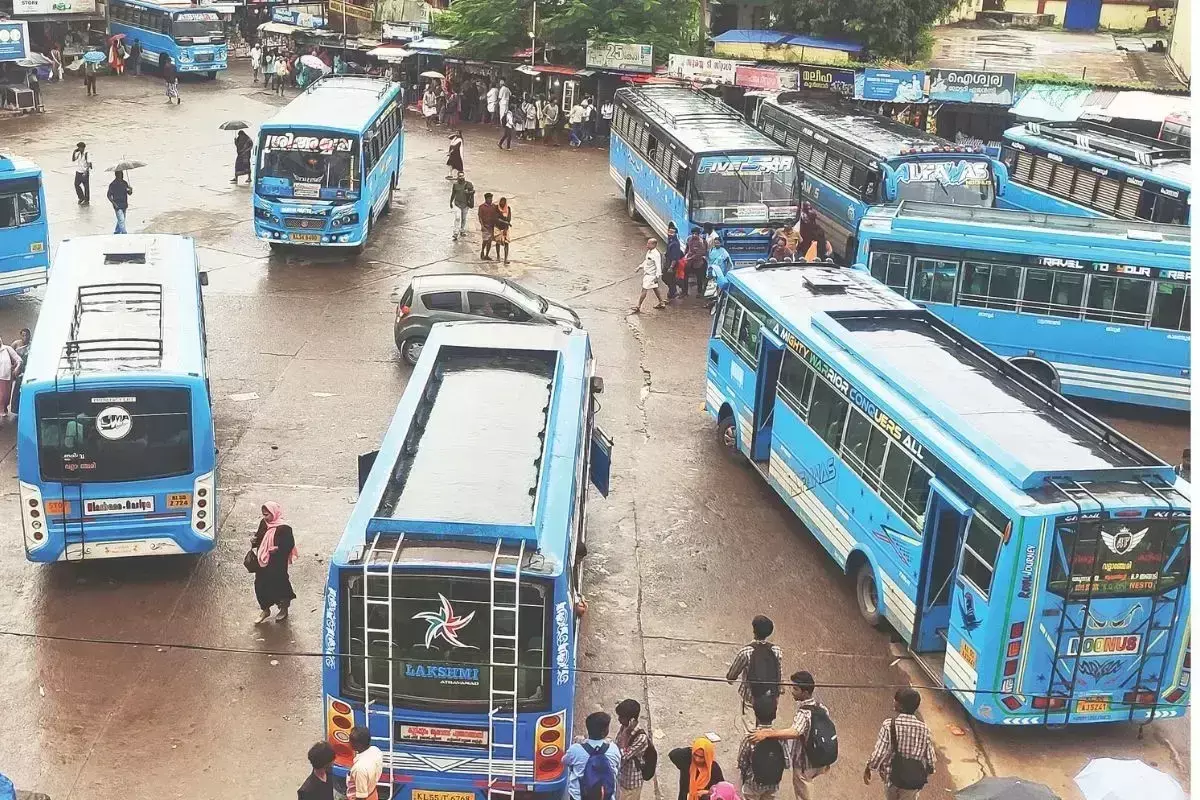 Kerala में ट्रेड यूनियनों की हड़ताल तेज होने से सार्वजनिक परिवहन बाधित Kerala में ट्रेड यूनियनों की हड़ताल तेज होने से सार्वजनिक परिवहन बाधित