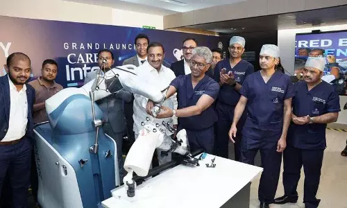 केयर हॉस्पिटल्स में एआई आधारित माको रोबोटिक सिस्टम की शुरुआत