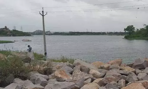 Hyderabad के दक्षिणी हिस्से की झीलें अनियंत्रित अतिक्रमण का शिकार Hyderabad के दक्षिणी हिस्से की झीलें अनियंत्रित अतिक्रमण का शिकार