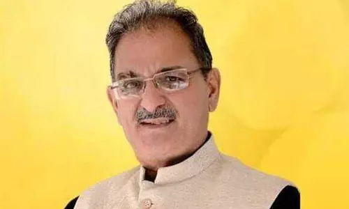 Kavinder ने मतदाता सूची संशोधन के खिलाफ फारूक की टिप्पणी की आलोचना की Kavinder ने मतदाता सूची संशोधन के खिलाफ फारूक की टिप्पणी की आलोचना की
