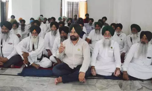 Ludhiana: किसान संघ ने नकली खाद पर चिंता जताई Ludhiana: किसान संघ ने नकली खाद पर चिंता जताई