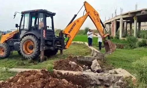 JDA, जिला प्रशासन ने बिश्नाह में अवैध निर्माण ध्वस्त किए JDA, जिला प्रशासन ने बिश्नाह में अवैध निर्माण ध्वस्त किए