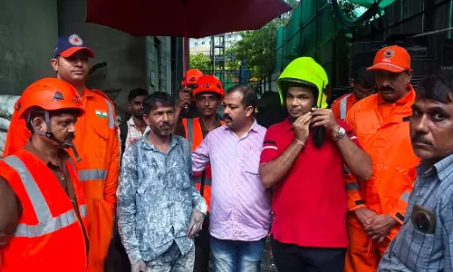15 घंटे बाद माजीवाड़ा में लिफ्ट फंसे मजदूर को सुरक्षित निकाला गया