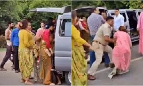 किन्नर समाज के दो गुटों में सड़क पर भिड़ंत, मारपीट और अपहरण के आरोप किन्नर समाज के दो गुटों में सड़क पर भिड़ंत, मारपीट और अपहरण के आरोप