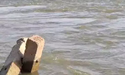 Ambala: टांगरी नदी खतरे के निशान के पास, लोगों में दहशत Ambala: टांगरी नदी खतरे के निशान के पास, लोगों में दहशत