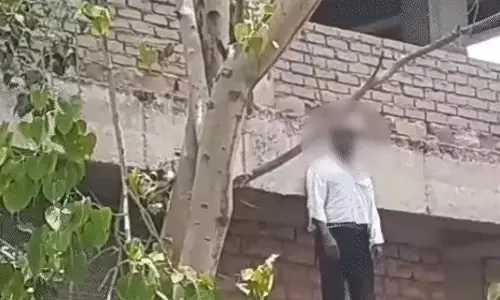 जंजीर से फांसी लगाकर युवक ने की खुदकुशी, फैली सनसनी