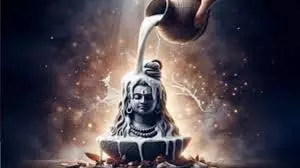 Sawan 2025: सावन और सोमवार को भगवान शंकर की पूजा का है विशेष महत्व, 11 जुलाई से शुरू होगा सावन का पवित्र महीना Sawan 2025: सावन और सोमवार को भगवान शंकर की पूजा का है विशेष महत्व, 11 जुलाई से शुरू होगा सावन का पवित्र महीना