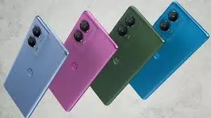 Motorola : मोटोरोला ने सोनी कैमरा, 5500mAh बैटरी और पावरफुल प्रोसेसर वाला शानदार स्मार्टफोन लॉन्च,जानें, फीचर्स Motorola : मोटोरोला ने सोनी कैमरा, 5500mAh बैटरी और पावरफुल प्रोसेसर वाला शानदार स्मार्टफोन लॉन्च,जानें, फीचर्स