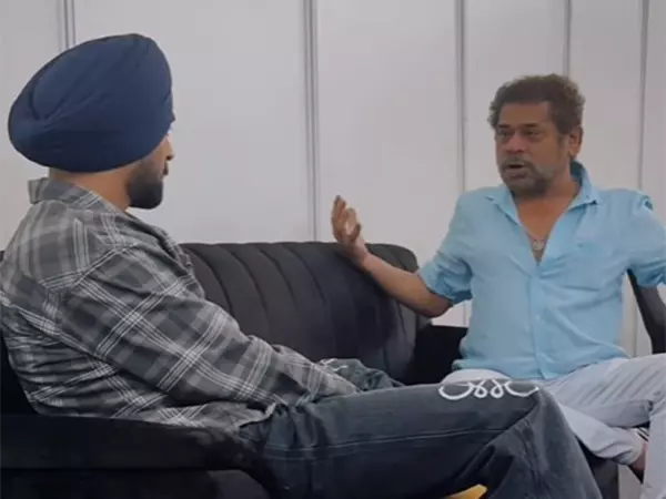 Diljit Dosanjh ने नो एंट्री 2 से बाहर होने की अफवाहों का खंडन किया Diljit Dosanjh ने नो एंट्री 2 से बाहर होने की अफवाहों का खंडन किया