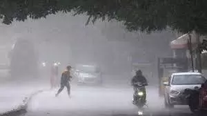Punjab : मानसून ने पकड़ी रफ्तार, आज 19 जिलों में भारी बारिश का अलर्ट जारी Punjab : मानसून ने पकड़ी रफ्तार, आज 19 जिलों में भारी बारिश का अलर्ट जारी