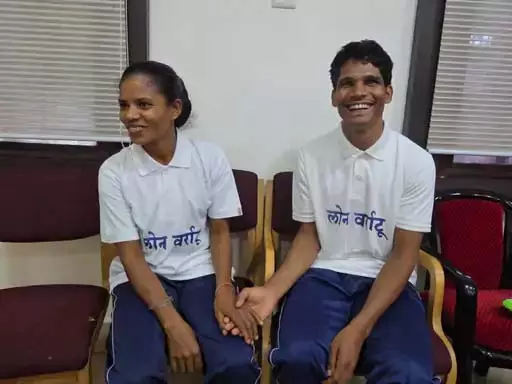 नक्सली को हुआ एकतरफा प्यार, सरेंडर के बाद बताया लव स्टोरी नक्सली को हुआ एकतरफा प्यार, सरेंडर के बाद बताया लव स्टोरी