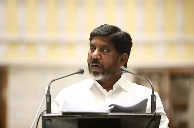 उपमुख्यमंत्री ने सिंचाई लाभ के बिना 1.45 लाख करोड़ रुपये खर्च करने के लिए BRS की आलोचना की उपमुख्यमंत्री ने सिंचाई लाभ के बिना 1.45 लाख करोड़ रुपये खर्च करने के लिए BRS की आलोचना की