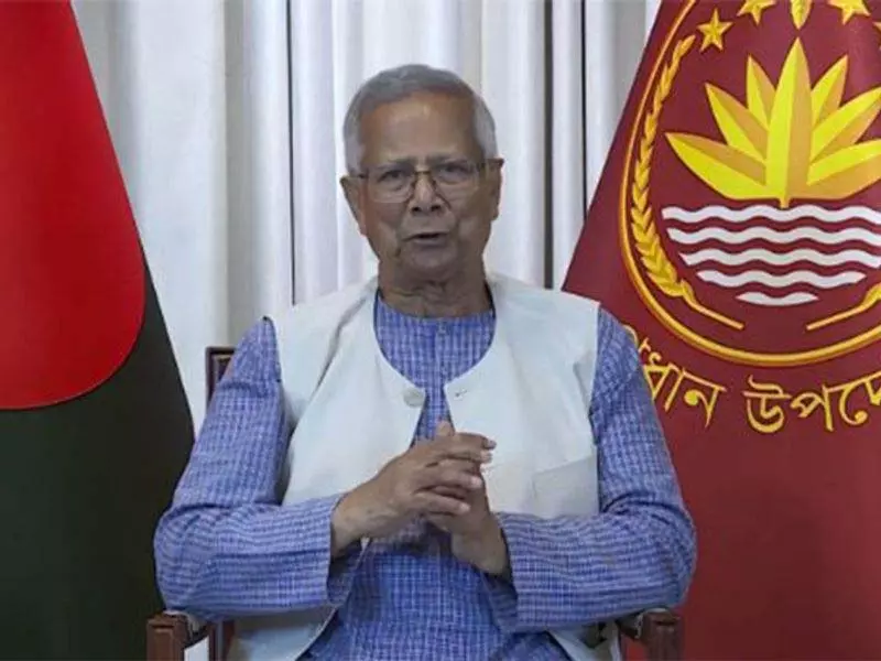 बांग्लादेश: मुख्य सलाहकार ने दिसंबर तक चुनाव तैयारियां पूरी करने का आदेश दिया बांग्लादेश: मुख्य सलाहकार ने दिसंबर तक चुनाव तैयारियां पूरी करने का आदेश दिया