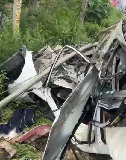 Punjab: तेज रफ्तार वर्ना कार दुर्घटनाग्रस्त, मौत Punjab: तेज रफ्तार वर्ना कार दुर्घटनाग्रस्त, मौत