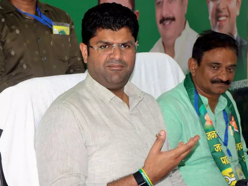 BJP ने बीपीएल कार्ड को चुनावी हथकंडे के रूप में इस्तेमाल किया BJP ने बीपीएल कार्ड को चुनावी हथकंडे के रूप में इस्तेमाल किया