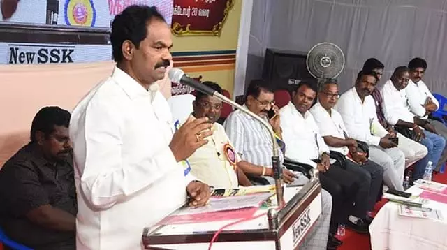 उन्हें देशद्रोही बताकर MDMK से निकालने का प्रयास: मल्लई सत्या उन्हें देशद्रोही बताकर MDMK से निकालने का प्रयास: मल्लई सत्या