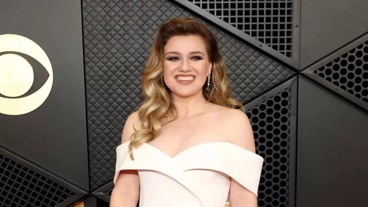 Kelly Clarkson न ने अपना लास वेगास रेजीडेंसी शो आखिरी मिनट में क्यों रद्द कर दिया? Kelly Clarkson न ने अपना लास वेगास रेजीडेंसी शो आखिरी मिनट में क्यों रद्द कर दिया?