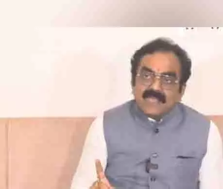 जब तक सड़कें रहेंगी, तब तक गड्ढे होंगे – बयान पर कांग्रेस का मध्य प्रदेश सरकार पर हमला जब तक सड़कें रहेंगी, तब तक गड्ढे होंगे – बयान पर कांग्रेस का मध्य प्रदेश सरकार पर हमला