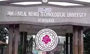 JNTU सुल्तानपुर के छात्रों ने उत्पीड़न का आरोप लगाया JNTU सुल्तानपुर के छात्रों ने उत्पीड़न का आरोप लगाया