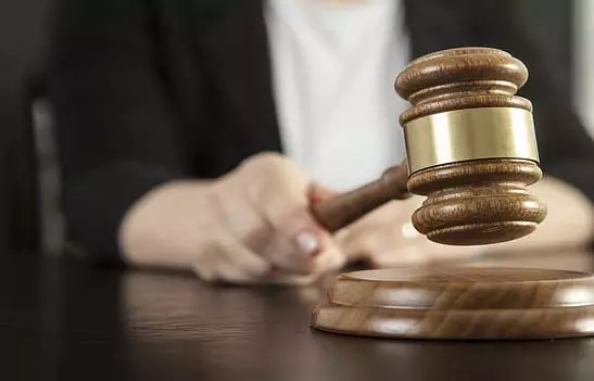 भाजपा शासित ओडिशा में प्रवासियों को हिरासत में लेने पर उच्च न्यायालय ने कार्रवाई का आदेश दिया भाजपा शासित ओडिशा में प्रवासियों को हिरासत में लेने पर उच्च न्यायालय ने कार्रवाई का आदेश दिया