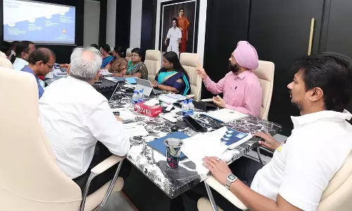 पेंशन योजना समीक्षा समिति: सार्वजनिक क्षेत्र के उपक्रमों से डेटा प्राप्त करने का निर्णय