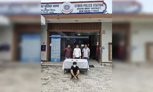 साइबर ठग गिरफ्तार, नकली होटल बुकिंग कर लोगों को लगाया चूना