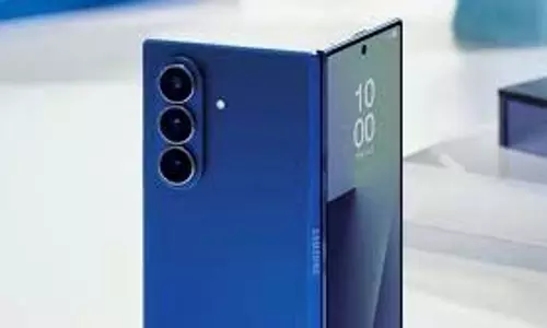 Samsung Galaxy Z Fold 7 :भारत में लॉन्च, 200MP कैमरा, एडवांस्ड AI फीचर्स वाले फोन की जानिए कीमत