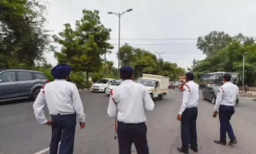 Indore : आरटीओ बार-बार उल्लंघन करने पर 31 वाहनों का पंजीकरण रद्द करेगा Indore : आरटीओ बार-बार उल्लंघन करने पर 31 वाहनों का पंजीकरण रद्द करेगा
