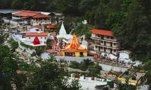 Uttarakhand: कैंची धाम में श्रद्धालुओं को मिलेगी ये सुविधा Uttarakhand: कैंची धाम में श्रद्धालुओं को मिलेगी ये सुविधा