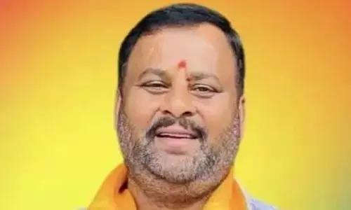 आम किसानों की सुरक्षा, जगन राजनीति कर रहे हैं: Ramprasad Reddy आम किसानों की सुरक्षा, जगन राजनीति कर रहे हैं: Ramprasad Reddy