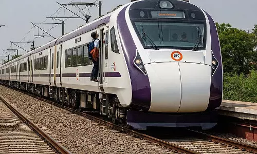 Karnataka : यशवंतपुर-काचेगुडा वंदे भारत के लिए 16 कोच