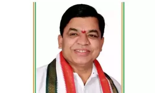 महबूबाबाद के MP ने रेलवे लोकोमोटिव पीओएच या वैगन वर्कशॉप की मांग की