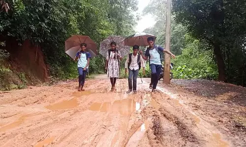 कीचड़ भरी सड़क: छात्र का प्रधानमंत्री को पत्र