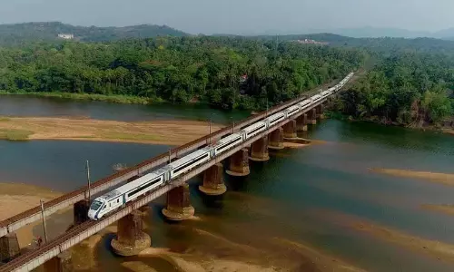 Kerala : भारत नदी को पार करने के लिए नए रेलवे पुल का निर्माण कार्य प्रगति पर