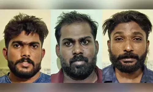 कोट्टाकल में MDMA गिरोह के तीन सदस्य गिरफ्तार कोट्टाकल में MDMA गिरोह के तीन सदस्य गिरफ्तार