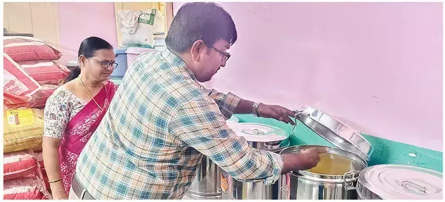 Andhra: जिला प्रधान न्यायाधीश ने अनंतपुर में छात्रावासों का निरीक्षण किया